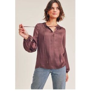 Beautiful blouse by Reset